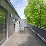 Penthouse Tine